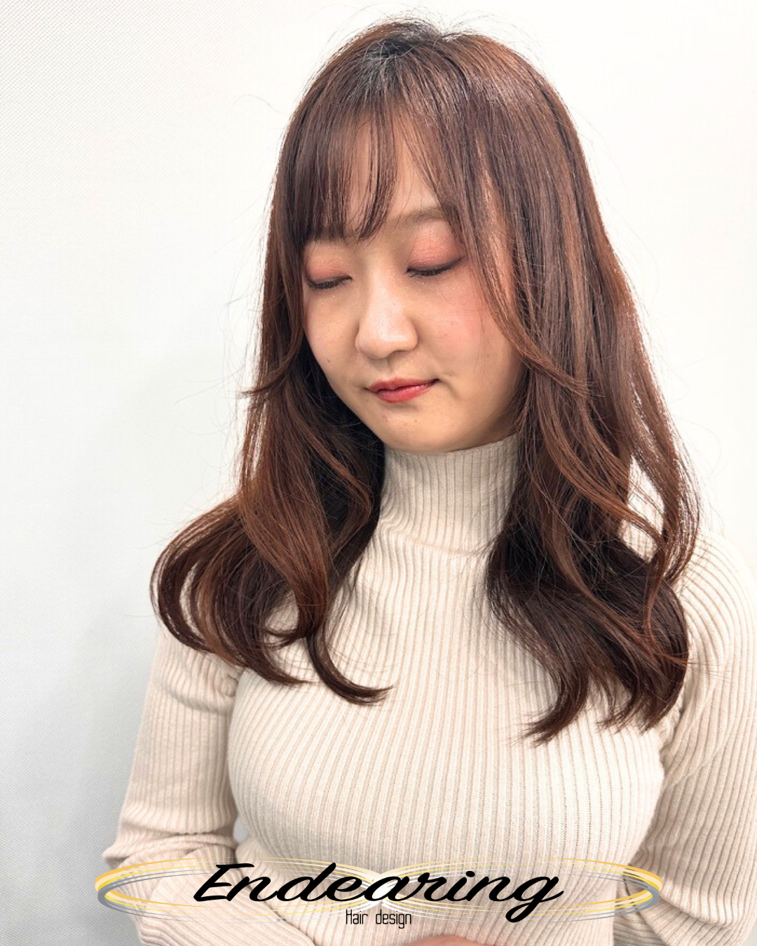 やわらかく軽やかな動きのあるセミロングレイヤースタイル🌿