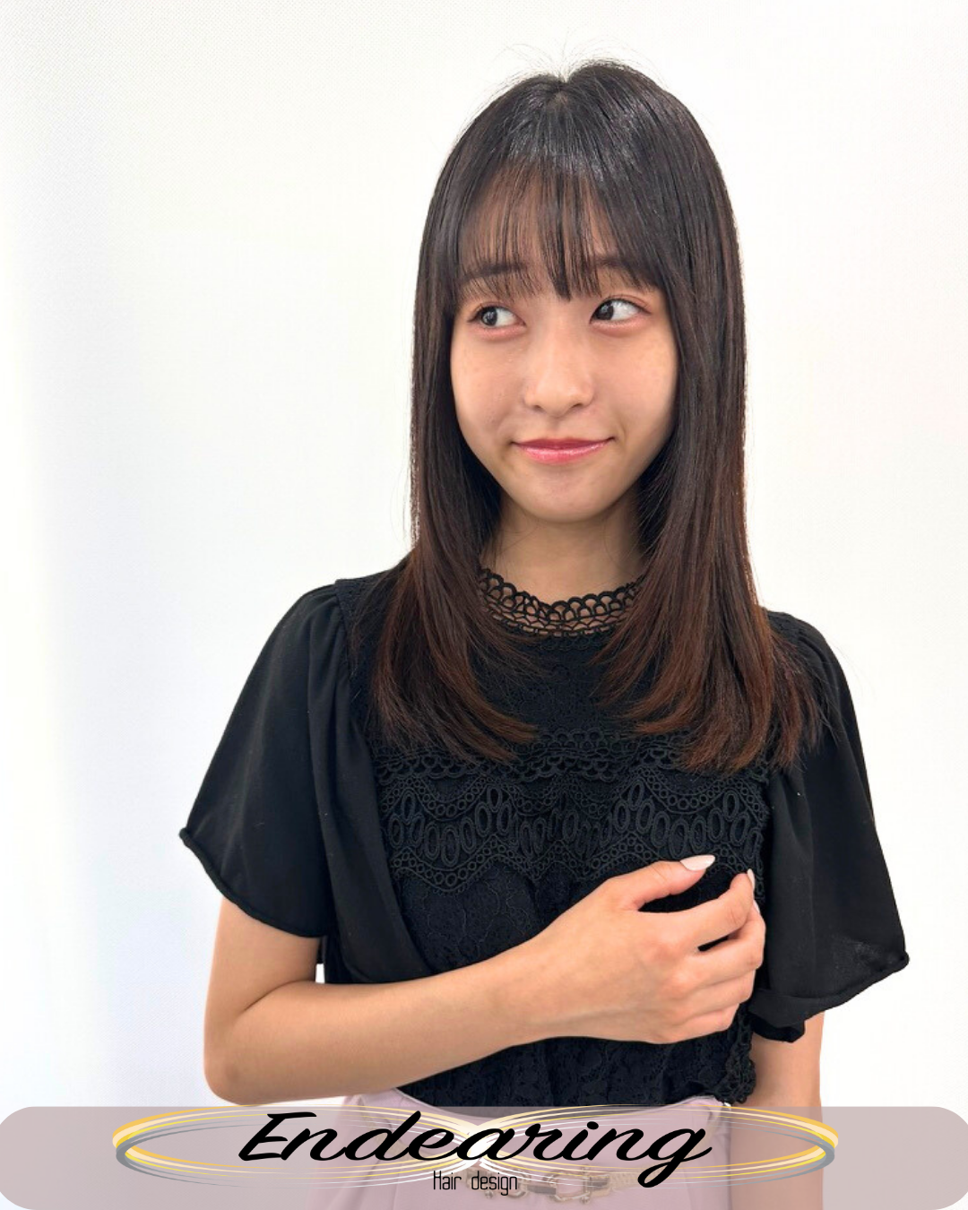 伸ばしかけでもおしゃれに見える。大人のセミロングレイヤー完全ガイド