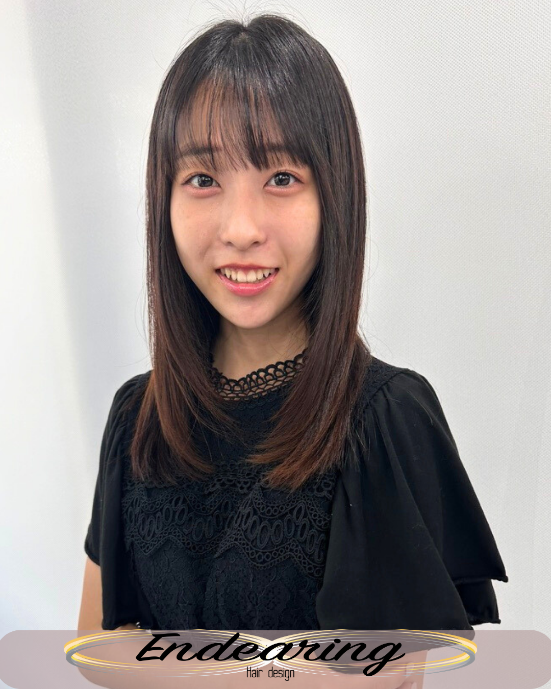 伸ばしかけでもおしゃれに見える。大人のセミロングレイヤー完全ガイド