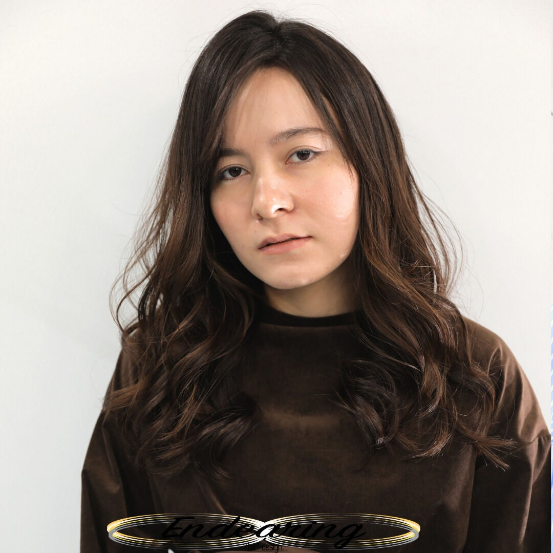 ✨美しさを引き立てる新しいヘアスタイルのご提案🌿