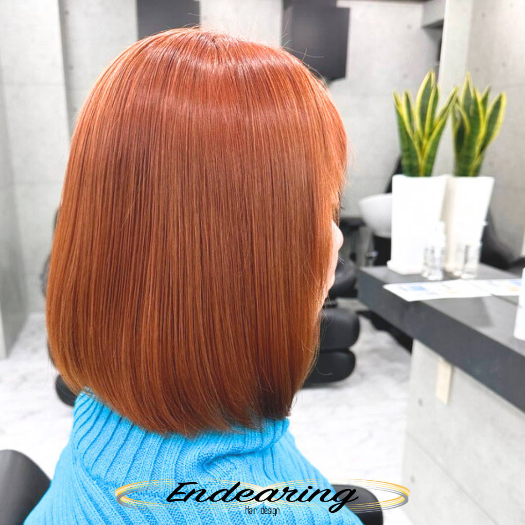 銀座でできるブリーチ×高明度オレンジ🍊大人女性のためのミディアムボブ