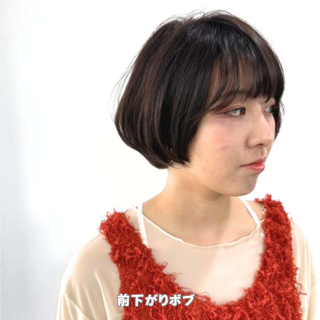 耳掛けショートボブが大人女性に人気の理由｜前下がり×マッシュ感で小顔に見せるカジュアルボブ