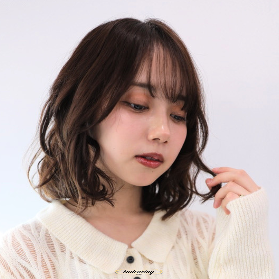動きと柔らかさを両立するミディアムボブ×デジタルパーマ｜大人世代でも広がらない設計とは