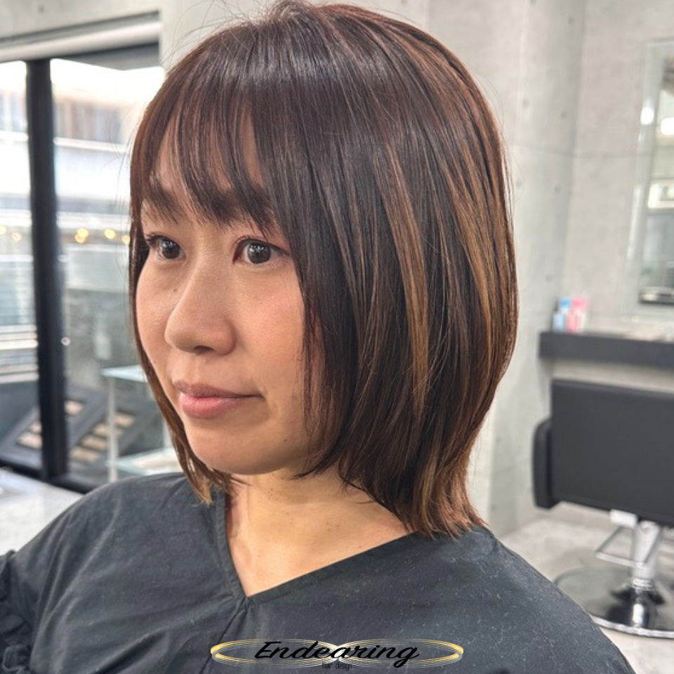 大人女性に選ばれているレイヤーボブとは ｜年齢変化を前向きに整えるための現実的な選択